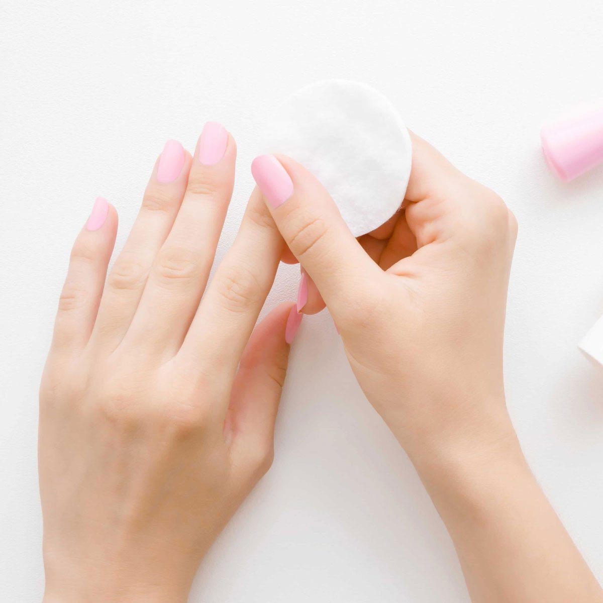 remove gel nail scaled