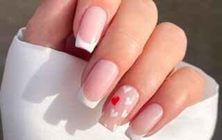 Valentine nails