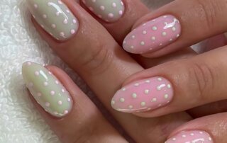 The "Mini Egg" Speckled Chic