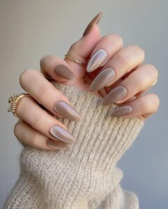 Fall Cat-Eye Nails